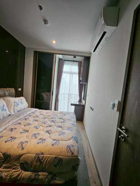 bedroom of Rhythm Ekkamai Estate