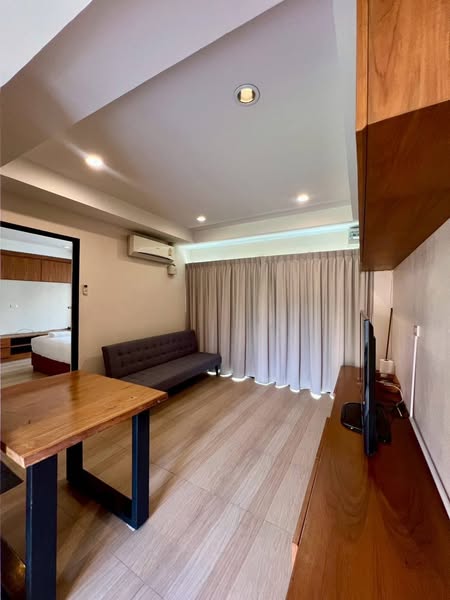 room interior of STAY Ratchada Apartment