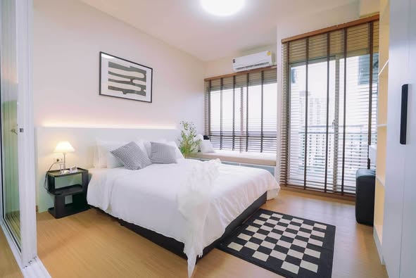 bedroom and room interior of Supalai Monte II