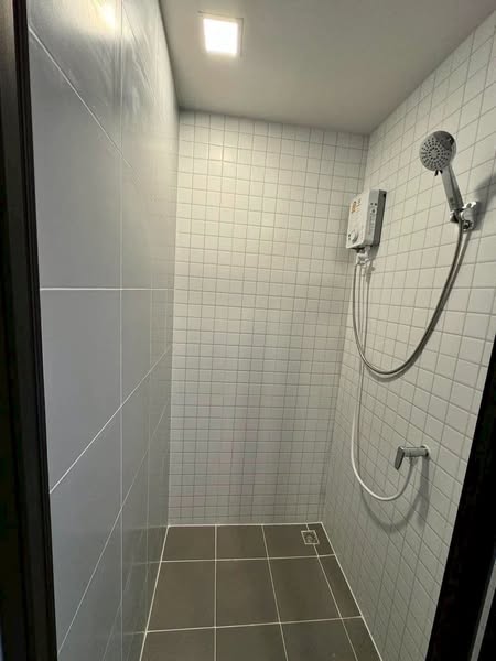 room interior and bathroom of THE BASE Height-Chiang Mai