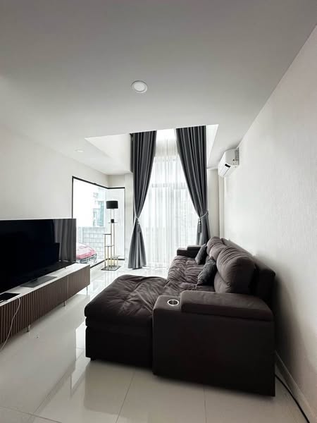 bedroom and living room of The City Rama 9-Ramkhamhaeng เดอะ ซิตี้ พระราม 9-รามคำแหง
