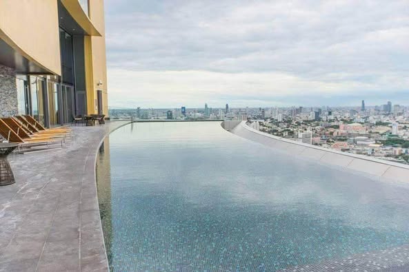 pool of The Lumpini 24