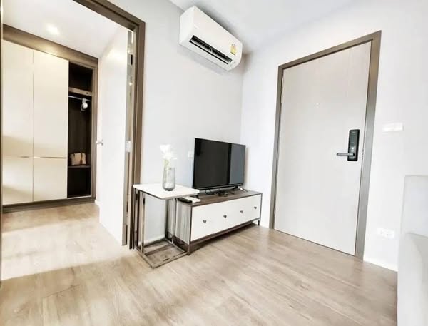 bedroom and room interior of The Nest Sukhumvit 64 Phase 2