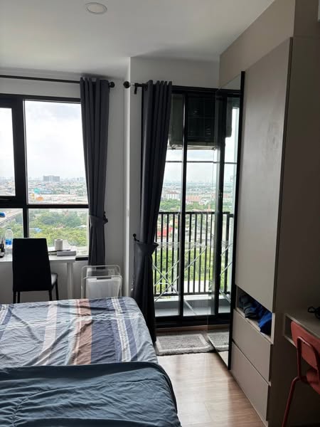 bedroom of The Origin Ram 209 Interchange