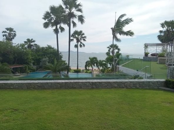 The Palm Wongamat Beach Pattaya