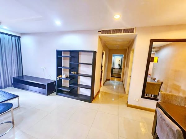 bedroom of The Rise Sukhumvit 39