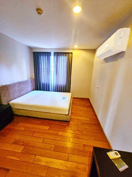 bedroom of The Rise Sukhumvit 39