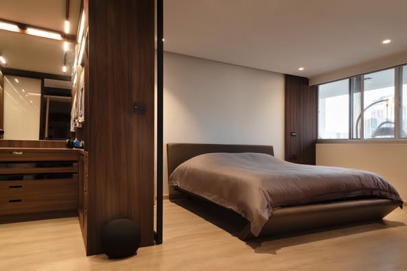 bedroom of THEA Private Suites by TH District