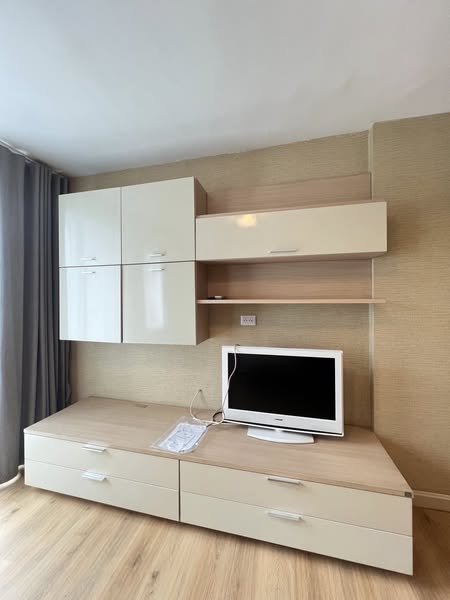 bedroom and room interior of Veranda Residence condo เวอเรนด้า เรซิเดนซ์ คอนโด