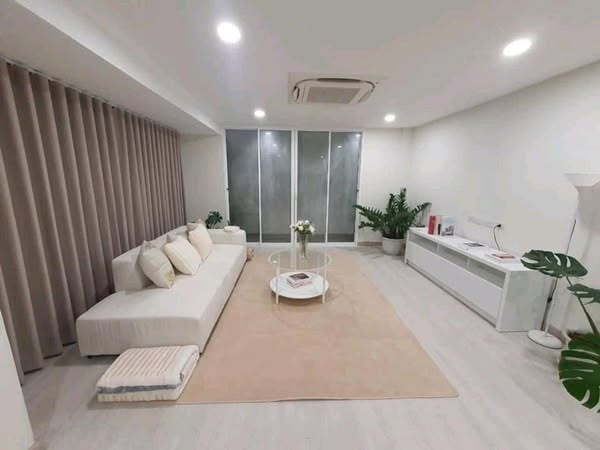 living room and bedroom of Waterford Royal Suites