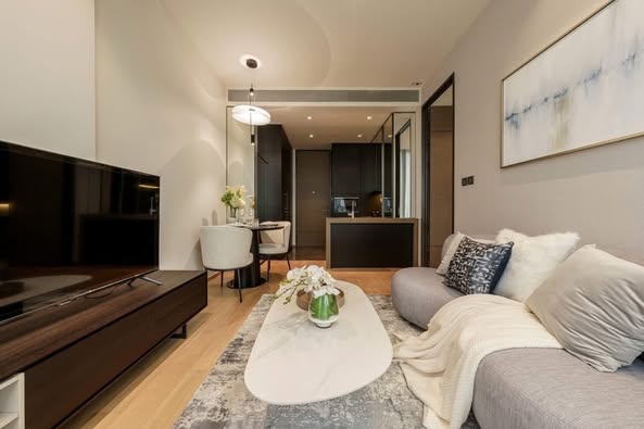 living room of 28 Chidlom