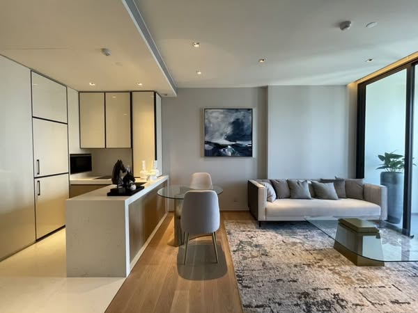 living room of BEATNIQ