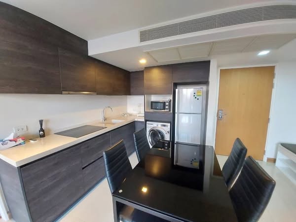 kitchen of Downtown49