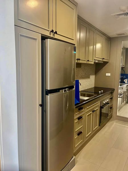 kitchen of Somkid Gardens Condominium