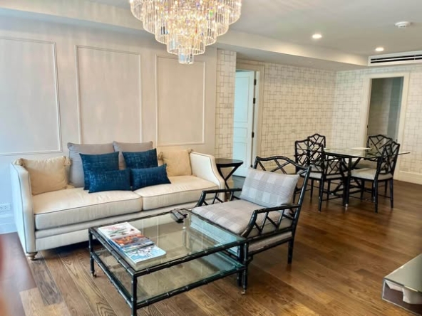living room of Somkid Gardens Condominium