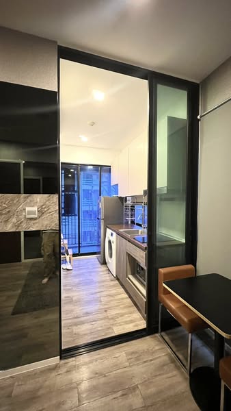room interior of บราวน์ คอนโด รัชดา 32