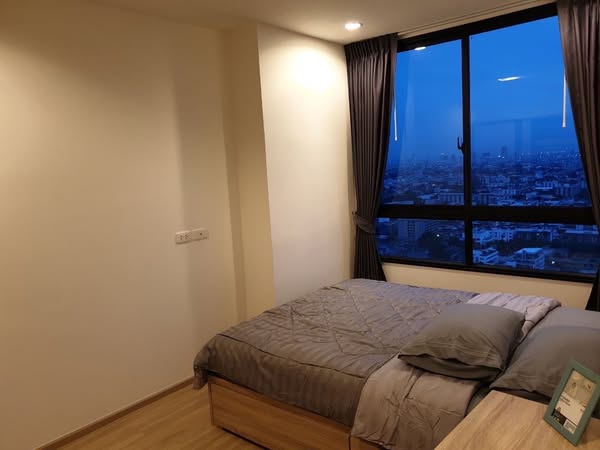bedroom of Artemis Sukhumvit 77