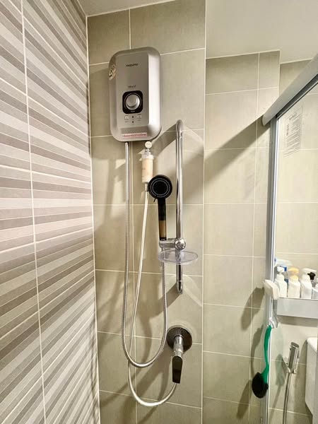 bathroom of Aspire Ratchayothin