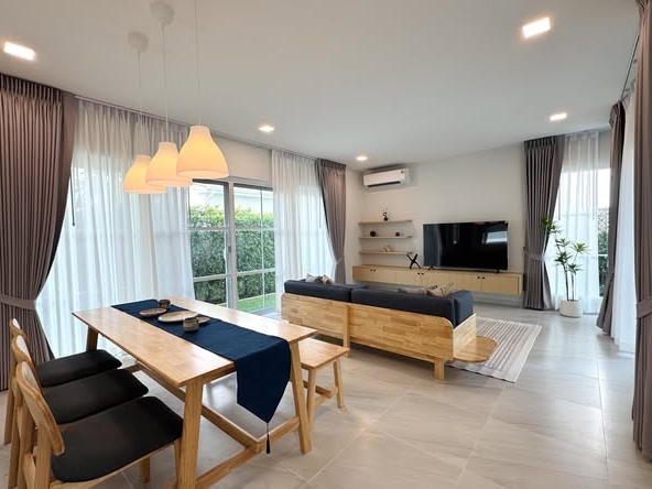 bedroom and living room of Chaiyapruek Bangna KM15