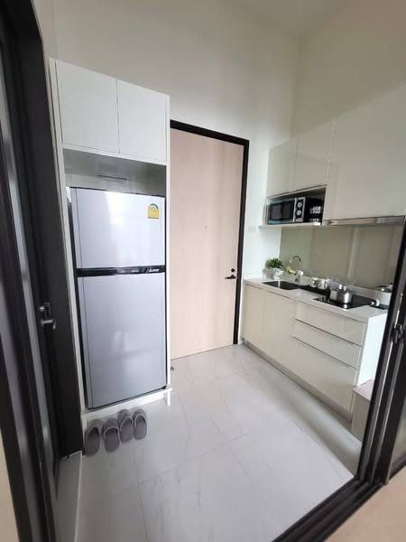 room interior of Chewathai Residence Asoke