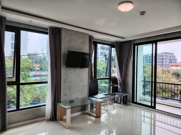 bedroom of Estanan Condo Pattaya