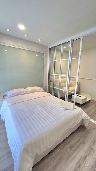 bedroom of i-House Laguna Garden RCA – Building A (Blue)