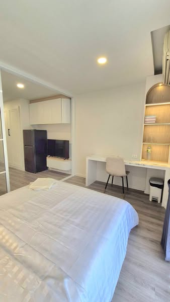 bedroom of i-House Laguna Garden RCA – Building A (Blue)