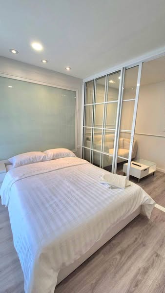 bedroom of i-House Laguna Garden RCA – Building A (Blue)
