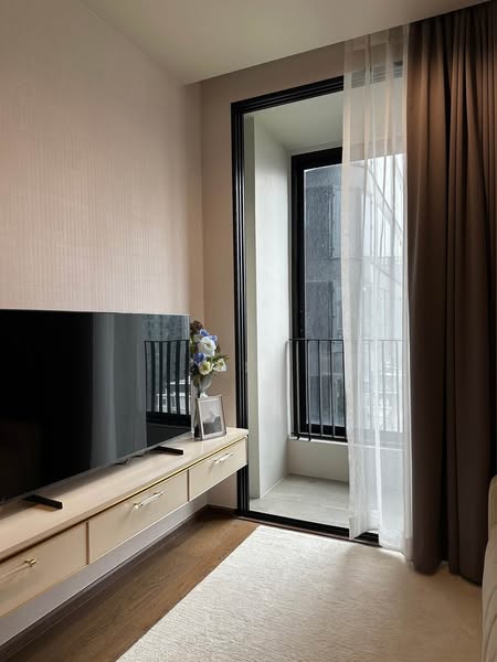 bedroom of Ideo Q Sukhumvit 36