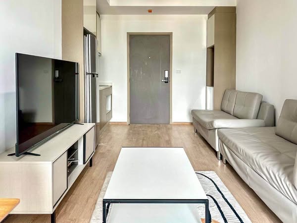 living room of IDEO Rama9 – Asoke