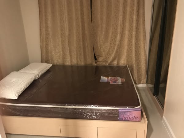bedroom of JW Condo @ Don Mueang