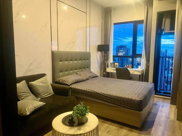 bedroom of KnightsBridge Prime Onnut