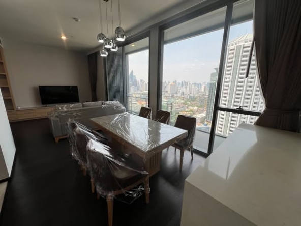 LAVIQ Sukhumvit 57
