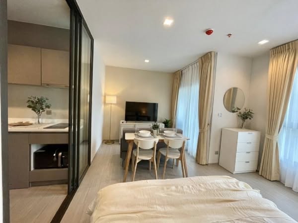 bedroom of Life Asoke – Rama 9