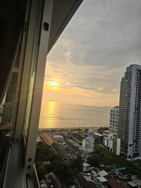 Lumpini Park Beach Jomtien