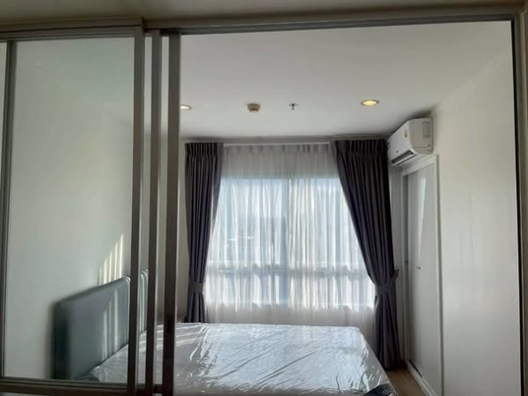 bedroom and room interior of Lumpini Place Srinagarindra – Hua Mak Station