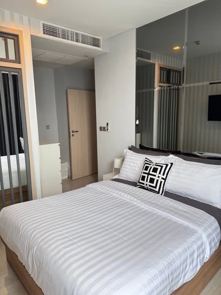 bedroom of M Thonglor 10