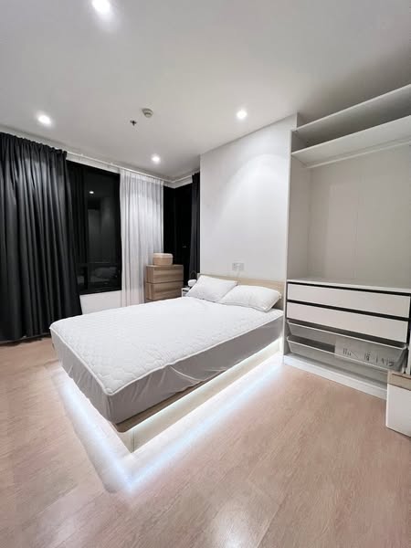 bedroom of MARU Ekkamai 2