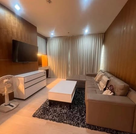 living room and bedroom of Noble Remix