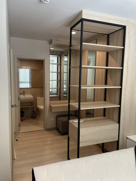 bedroom and room interior of NUE Noble Srinakarin Lasalle นิว โนเบิล ศรีนครินทร์ – ลาซาล