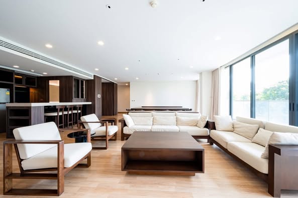 bedroom and living room and room interior of Park Court Sukhumvit 77