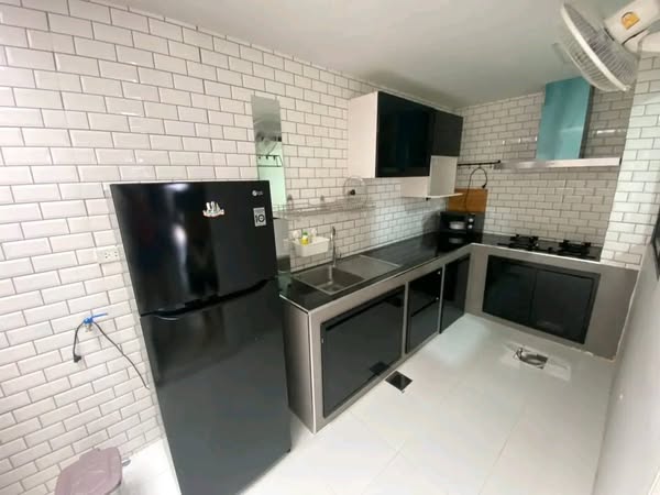 kitchen of Pleno Bangna-Wongwaen