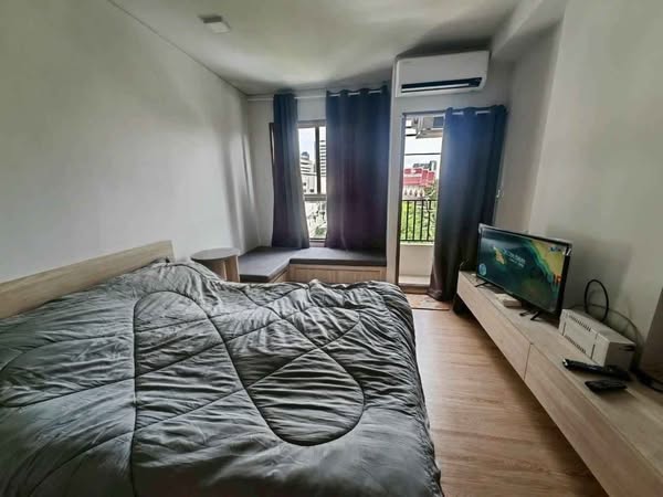 bedroom of QUINTARA MHy’ZEN PHROM PHONG (ควินทารา มาย’เซน พร้อมพงษ์)
