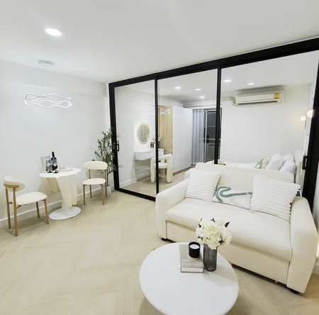 living room and room interior of Ratchada Resort Condo