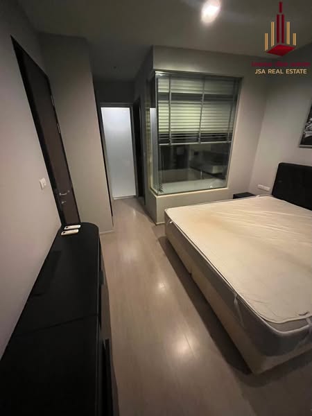 bedroom and room interior of RHYTHM Sukhumvit 44/1