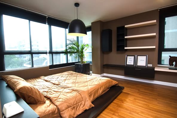 bedroom of The Clover
