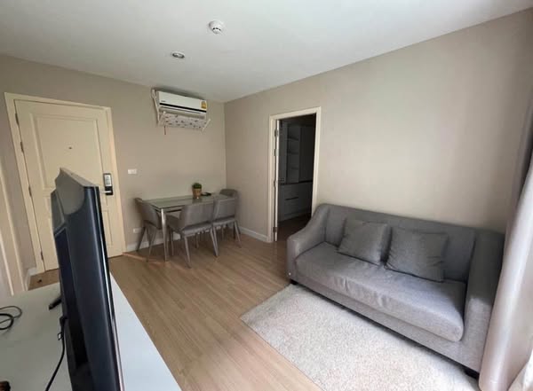 living room of The Nest Sukhumvit 22