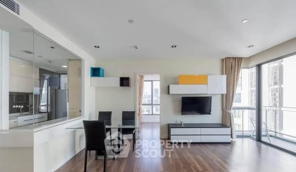 The Room Sukhumvit 62