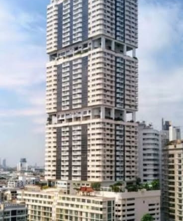 Waterford Diamond Tower