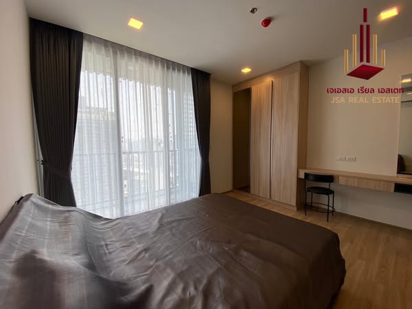 bedroom and room interior of XT Phayathai